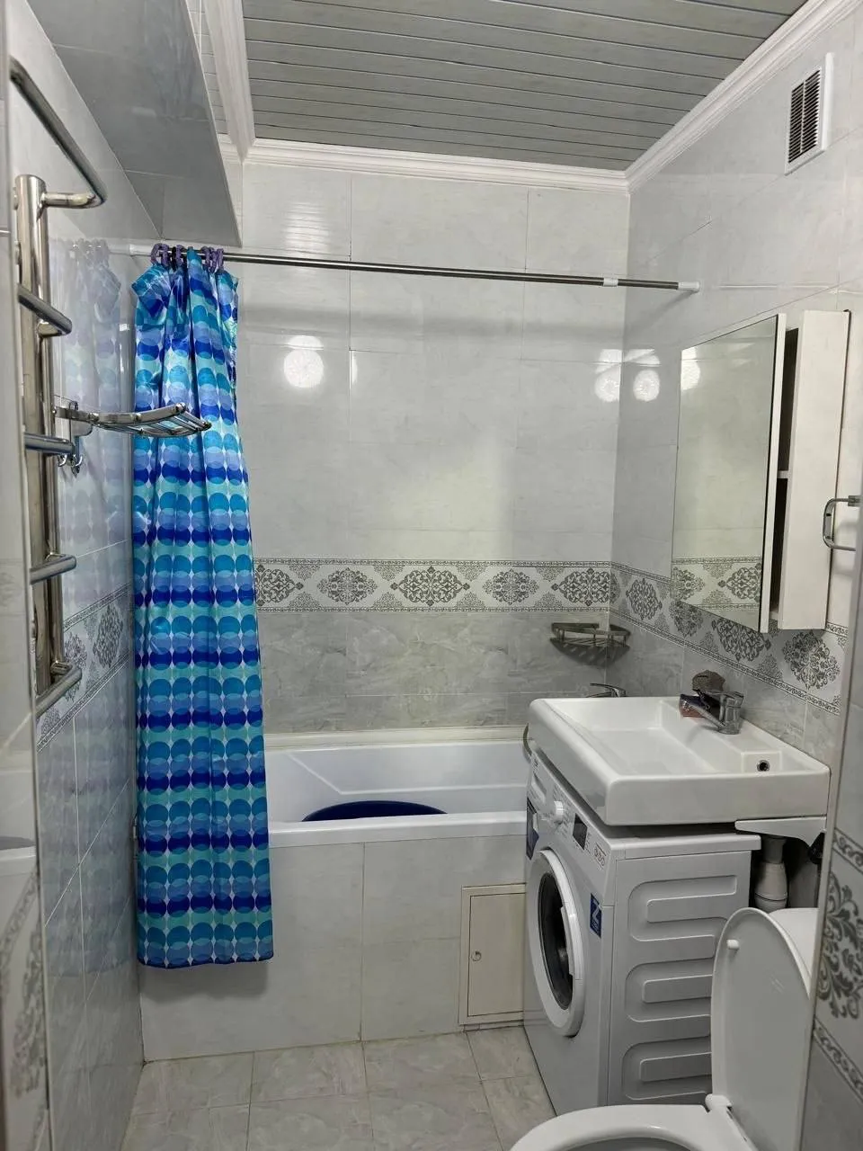 2-комн. квартира, 240 000 ₸