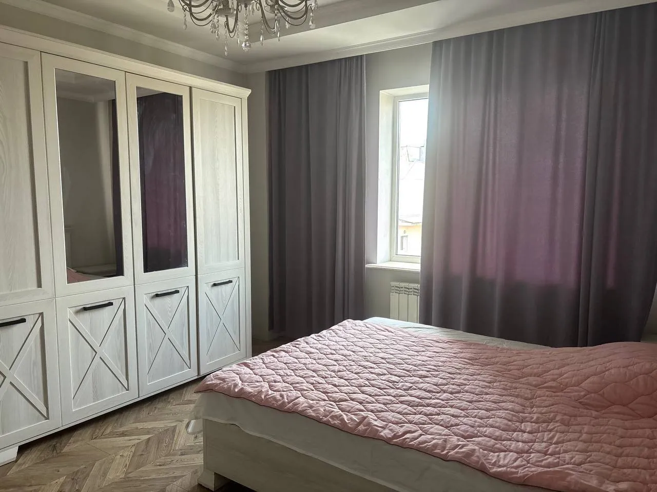 Комната, для девушек, 90 000 ₸/чел