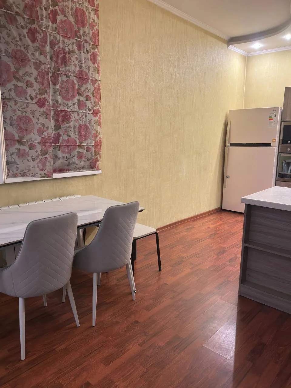 Подселение, для девушек, ЖК Manhattan, 50 000 ₸/чел