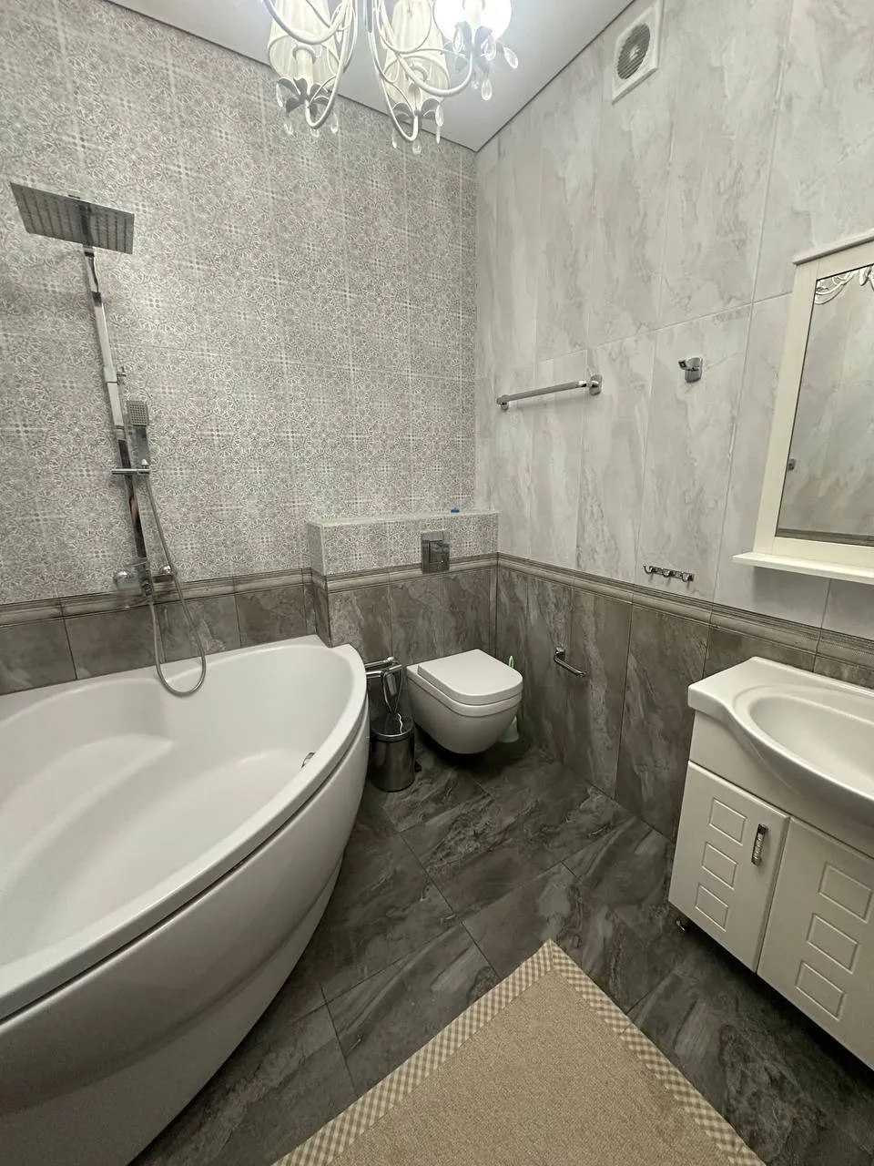 Подселение, для девушек, ЖК Manhattan, 50 000 ₸/чел
