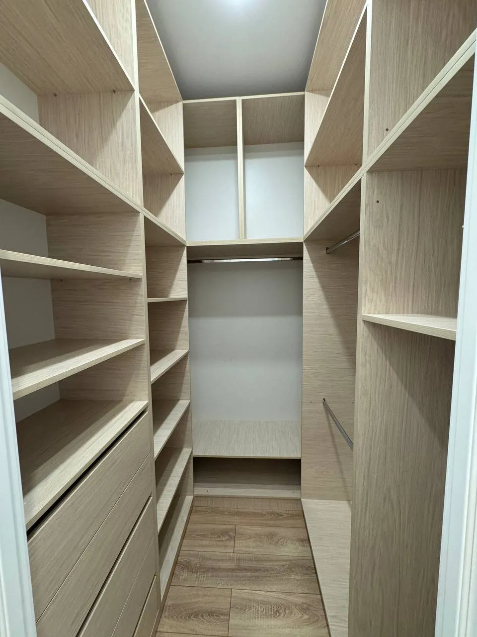 Комната, для девушек, ЖК «Мерей», 125 000 ₸/чел