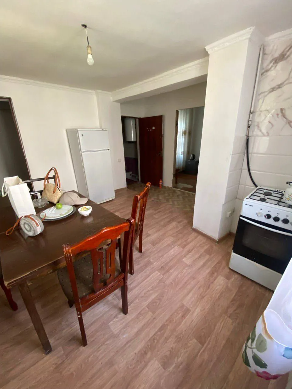 3-комн. квартира, 250 000 ₸