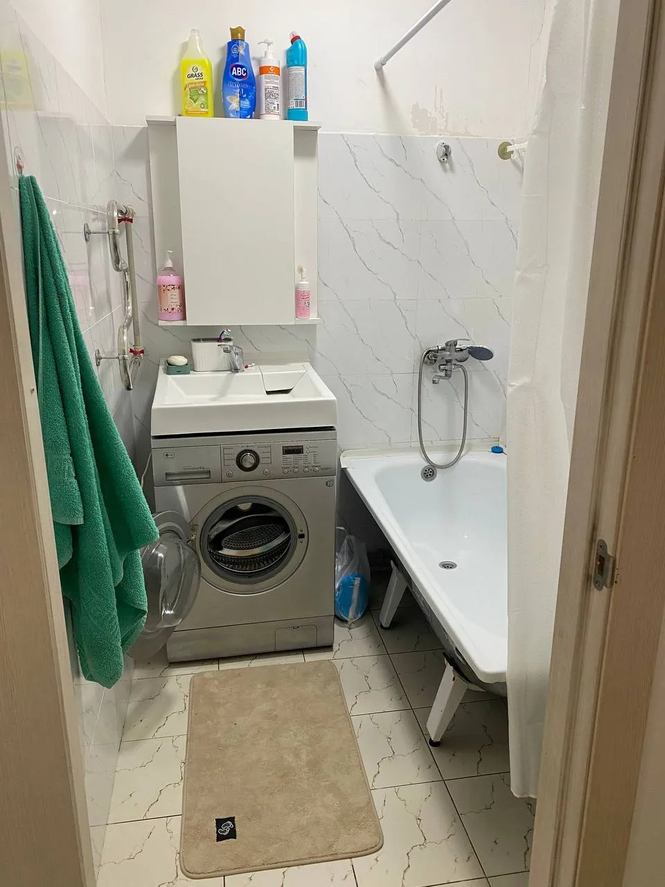 Бөлме, бәріне, 125 000 ₸/адам