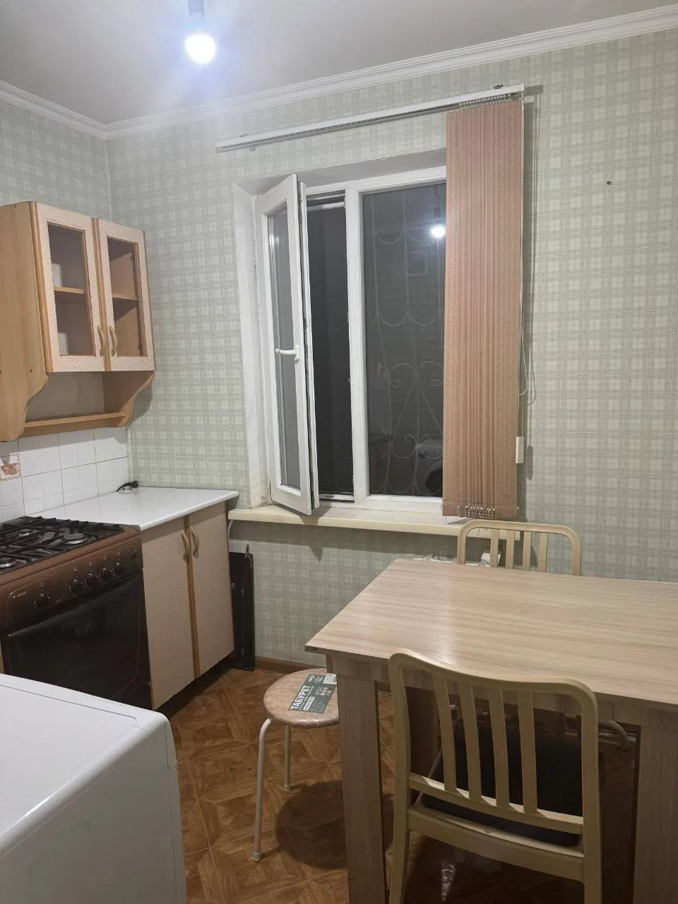 2-комн. квартира, для всех, 1 микрорайон, 260 000 ₸