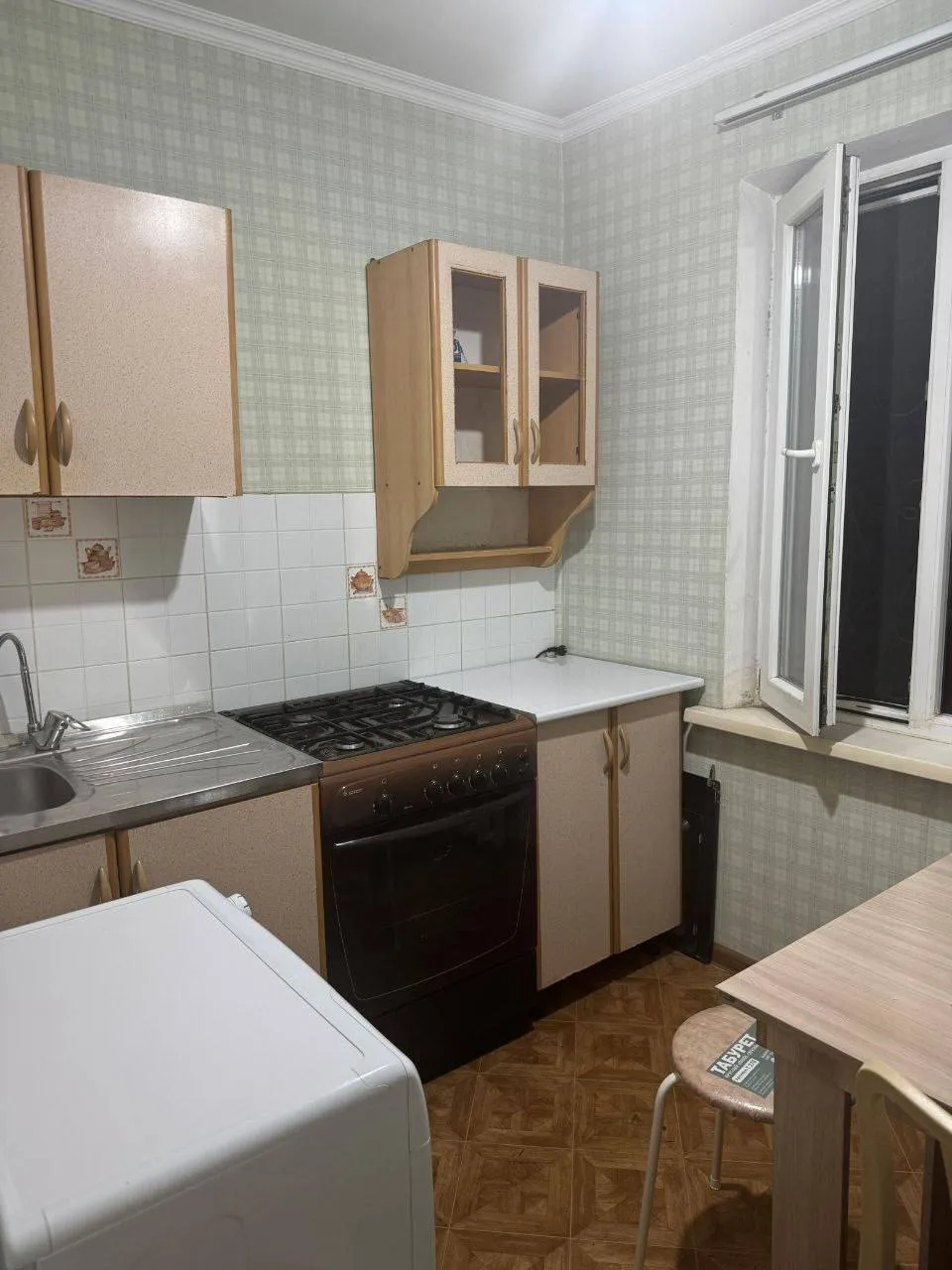 2-комн. квартира, для всех, 1 микрорайон, 260 000 ₸