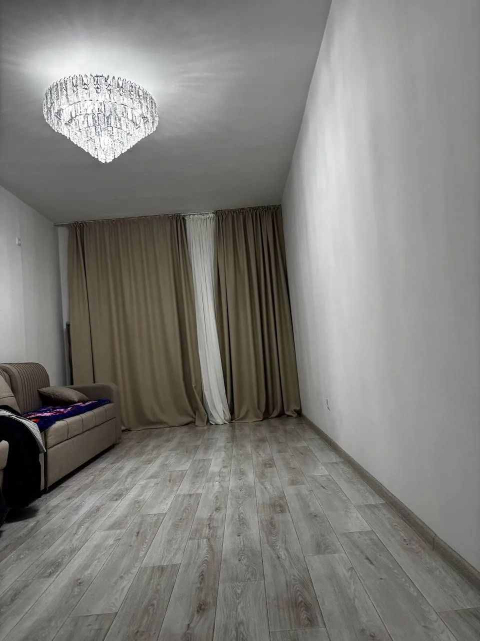 Подселение, қыздарға, Алатау, 80 000 ₸/адам