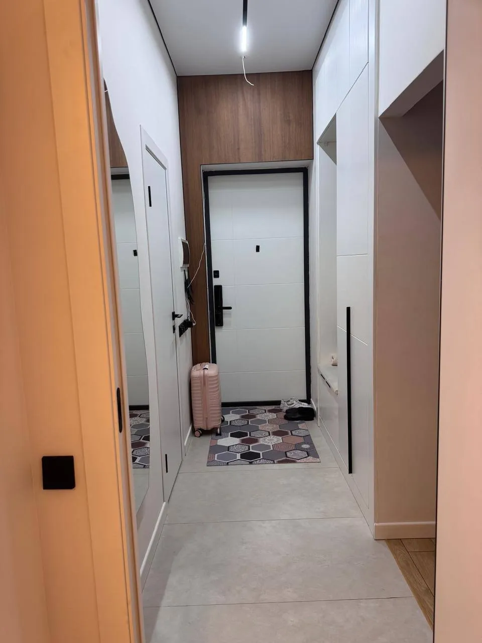2 бөлмелі пәтер, қыздарға, 300 000 ₸