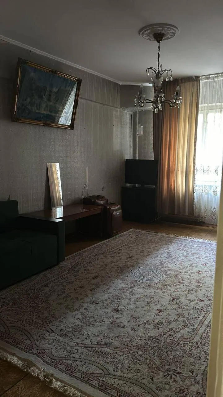 Подселение, для девушек, Золотой квадрат, 60 000 ₸/чел