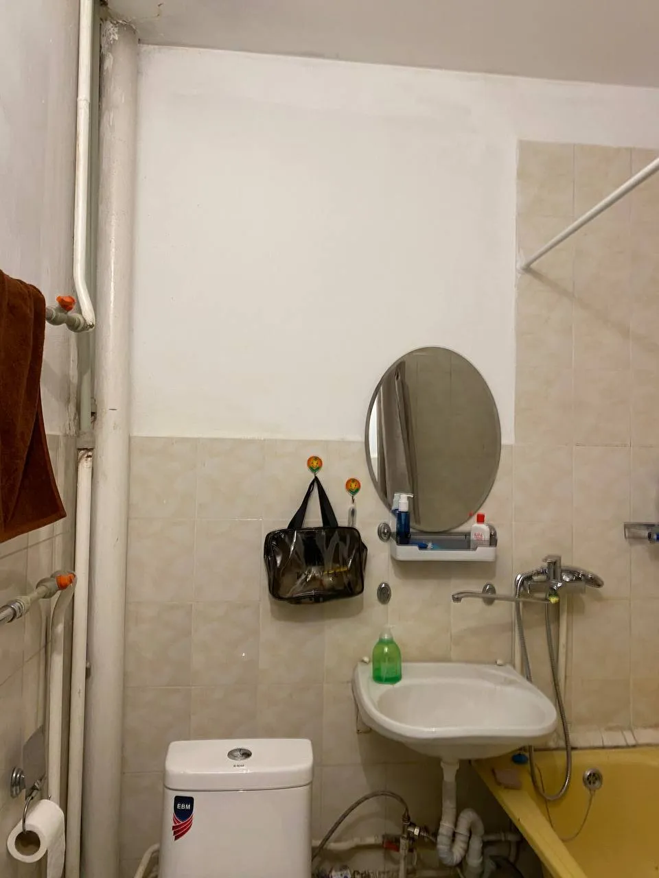 1-комн. квартира, Аксай-5, 220 000 ₸