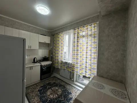 Комната, Өжет, Алматы