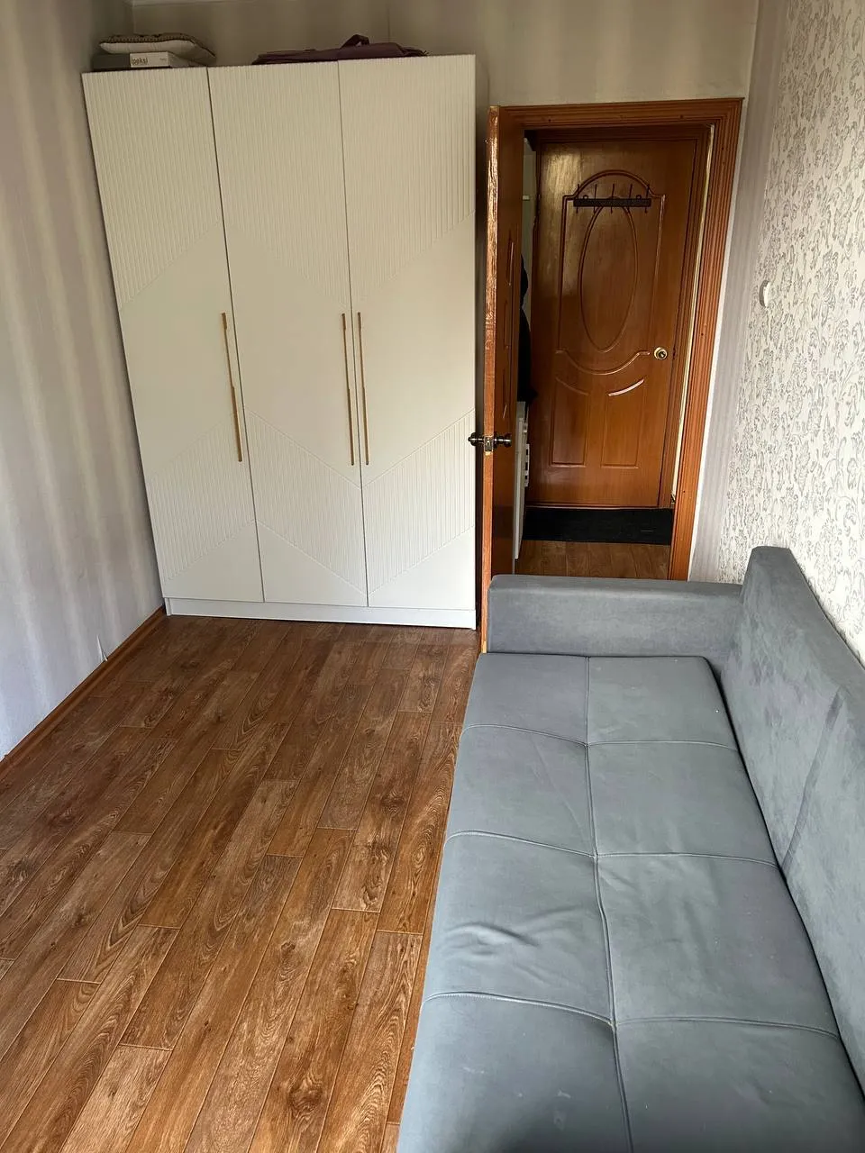 Комната, для девушек, 11 микрорайон, 100 000 ₸