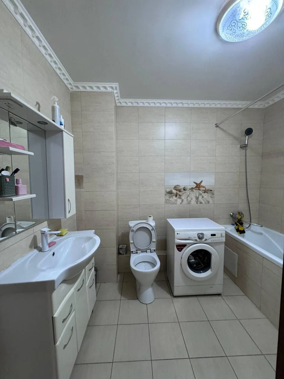 Подселение, для девушек, Мега, 67 500 ₸/чел