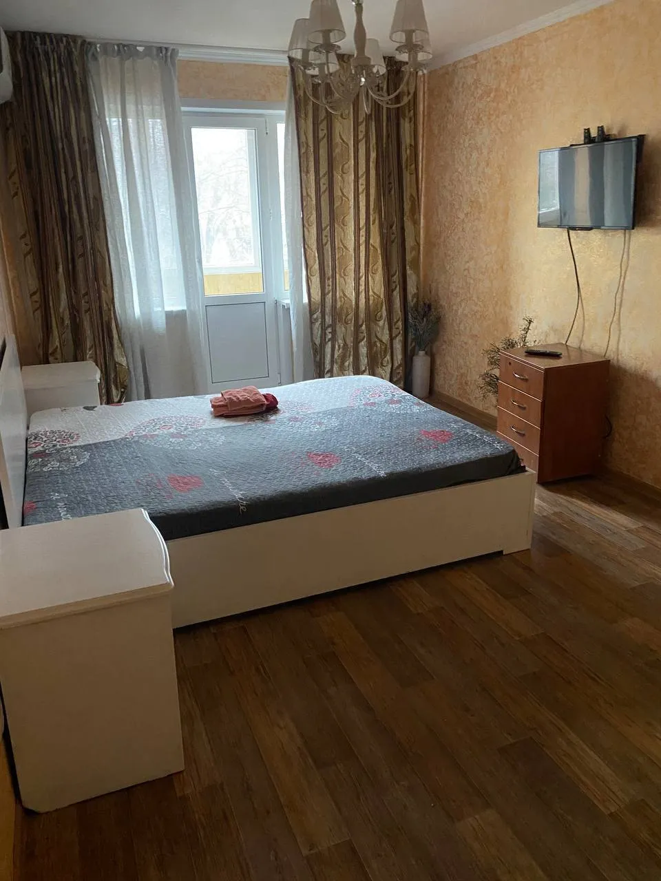 2-комн. квартира, для семьи/пары, Ауезовский, 250 000 ₸