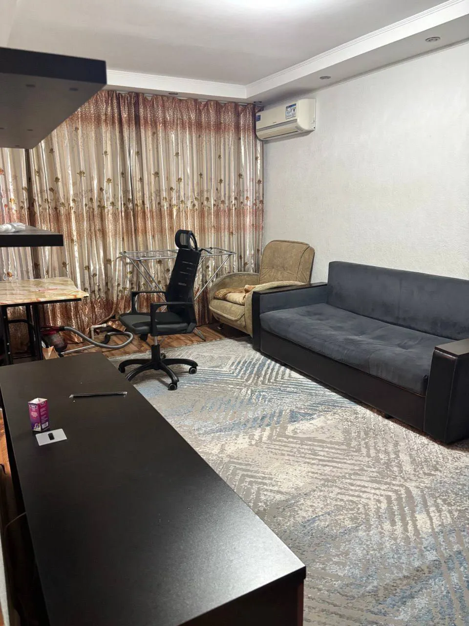1-комн. квартира, Алмалинский, 250 000 ₸