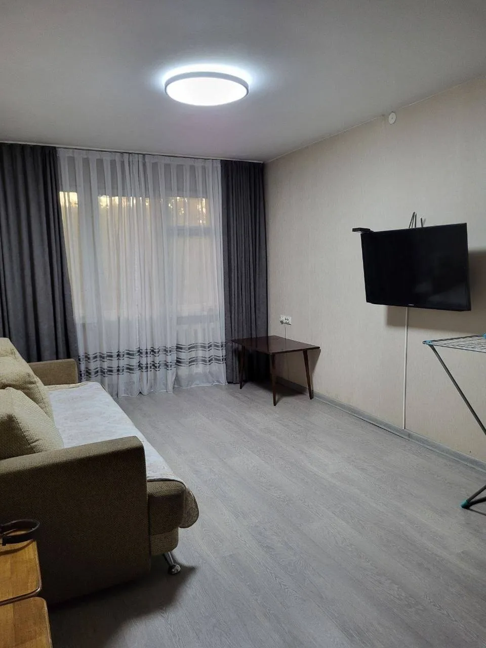 3-комн. квартира, для семьи/пары, ТРЦ Москва, 300 000 ₸