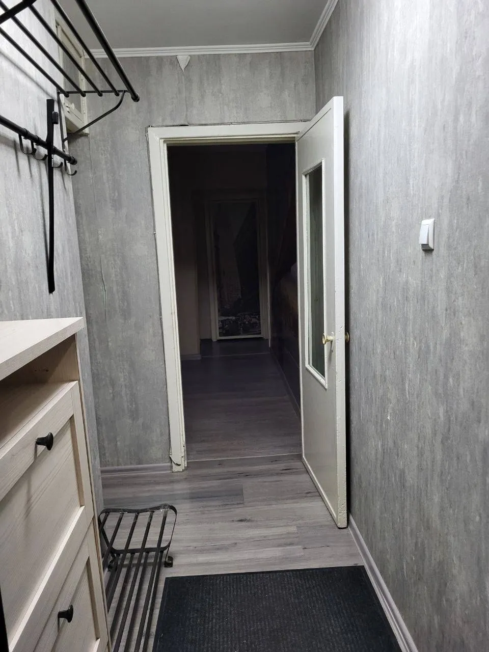 3-комн. квартира, для семьи/пары, ТРЦ Москва, 300 000 ₸