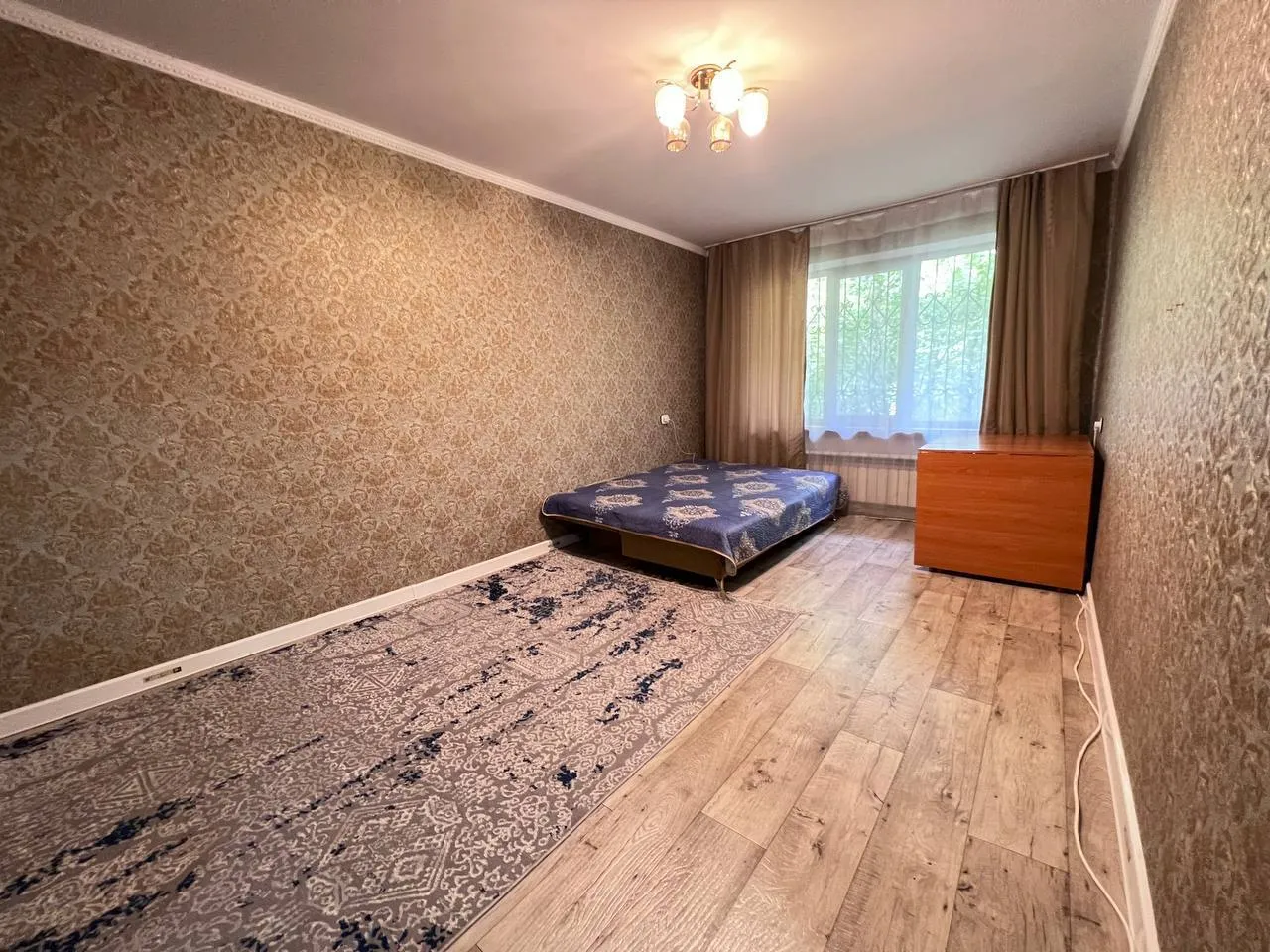 Квартира, Тастак 1, 200 000 ₸