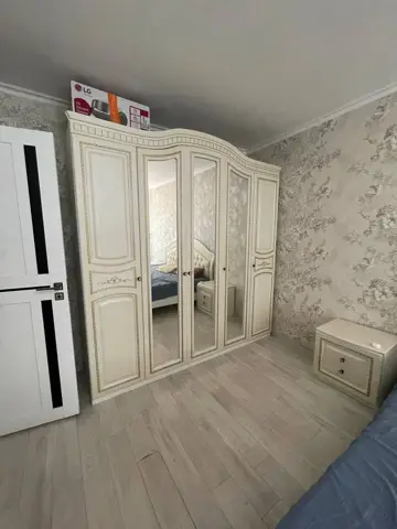 Комната