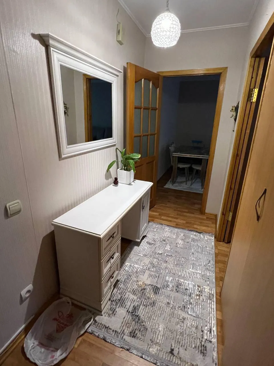 Подселение, для девушек, золотой квадрат, 87 500 ₸/чел