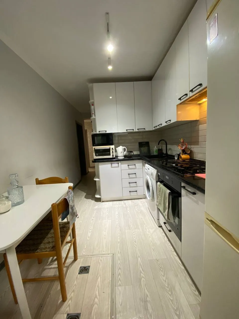 Комната, для девушек, 100 000 ₸