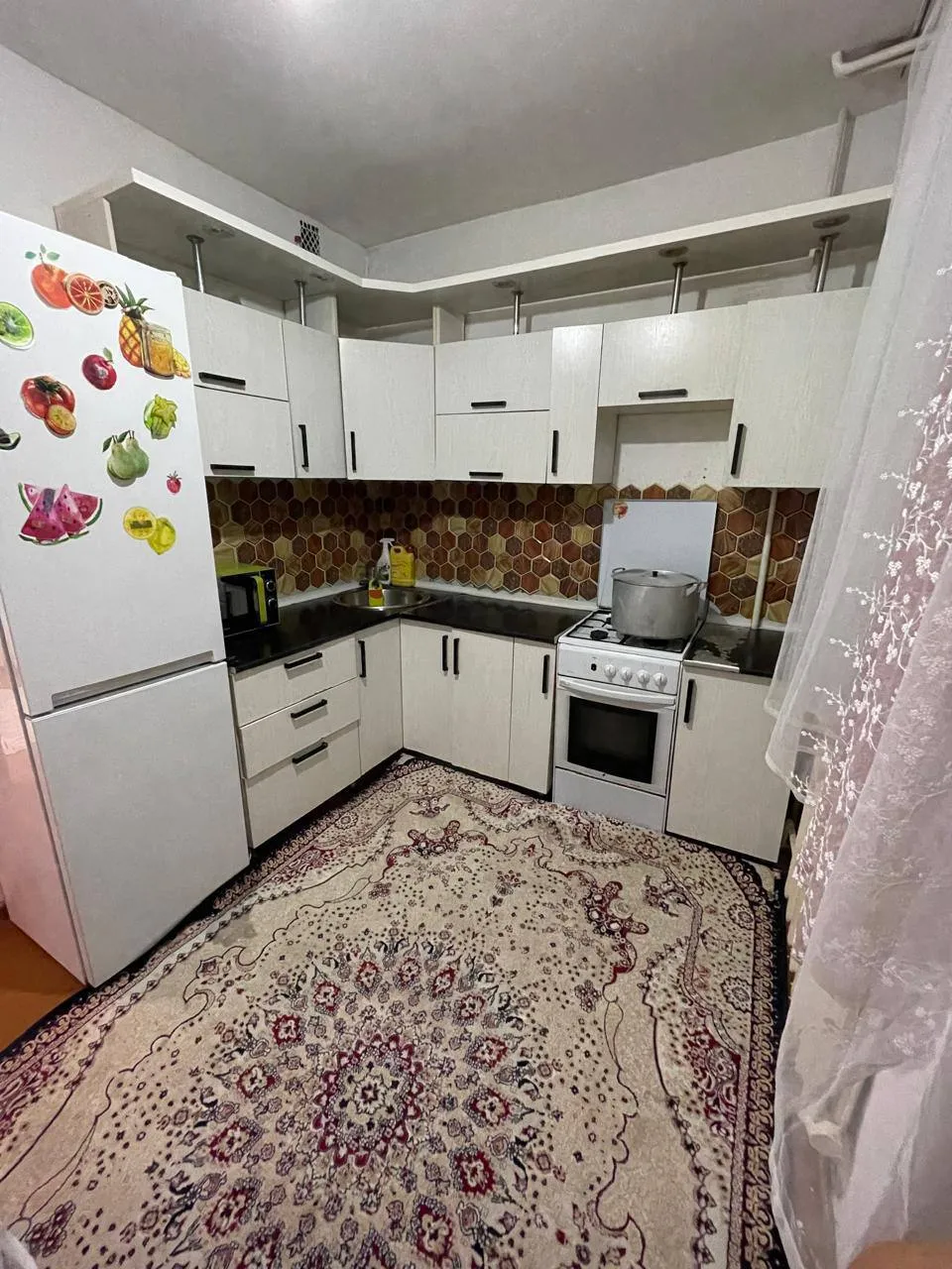 3 бөлмелі пәтер, отбасыға, 13-й военный городок, 230 000 ₸