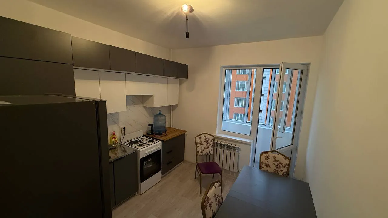 2-комн. квартира, Емцова, 300 000 ₸
