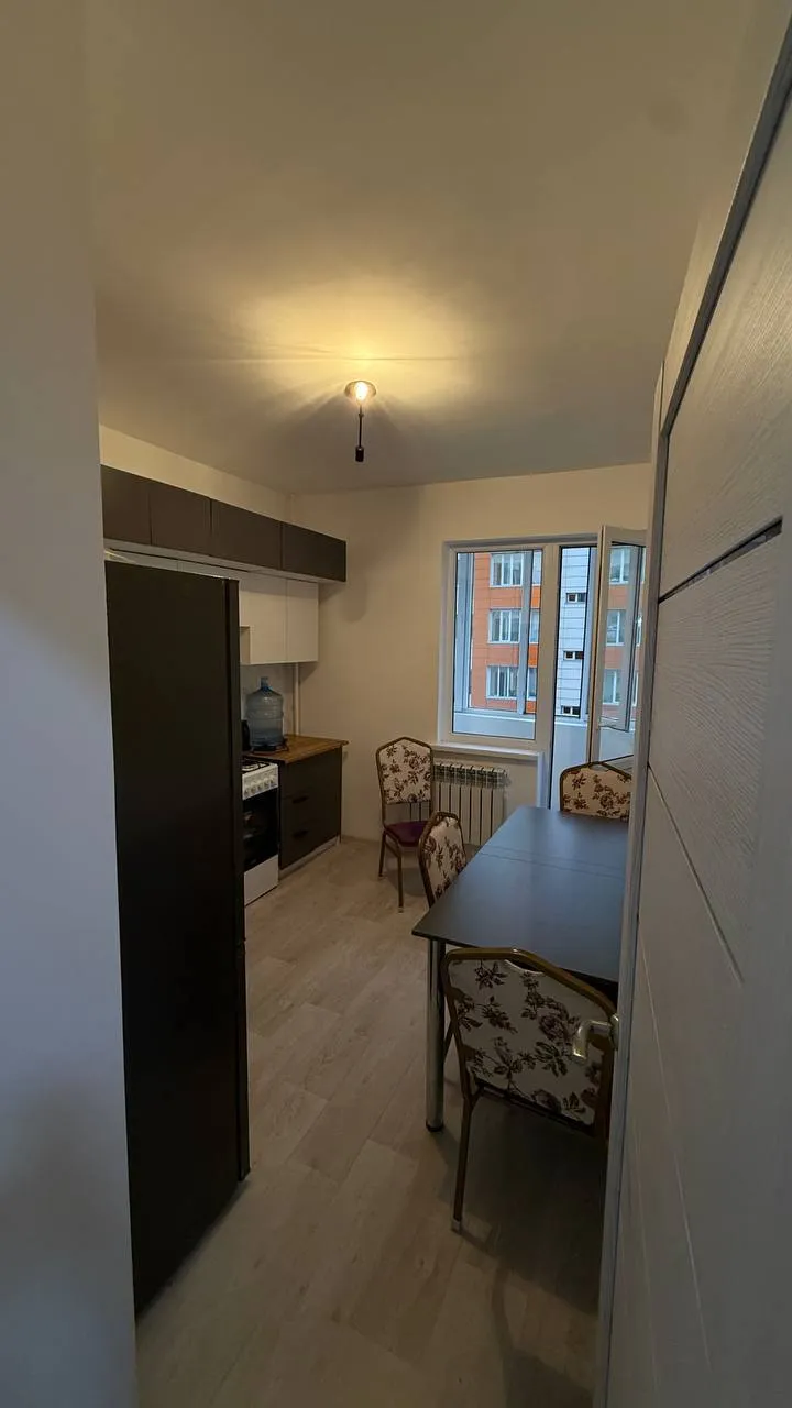 2-комн. квартира, Емцова, 300 000 ₸