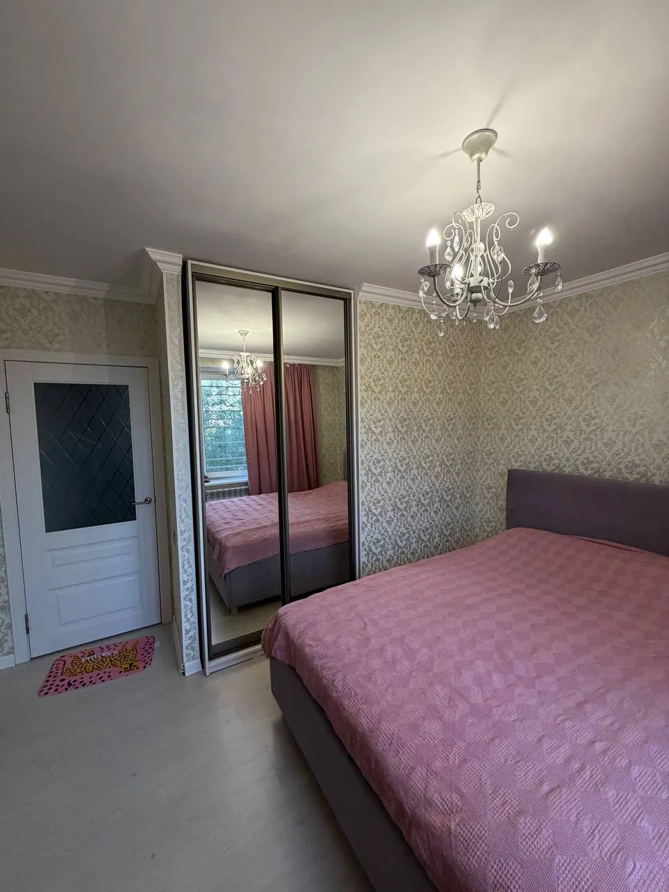 Подселение, для девушек, Золотой квадрат, 125 000 ₸