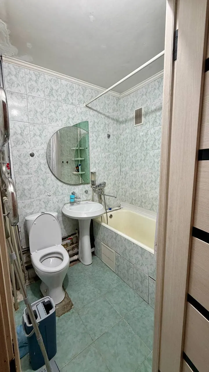 2-комн. квартира, для семьи/пары, Мкр. 1, 270 000 ₸