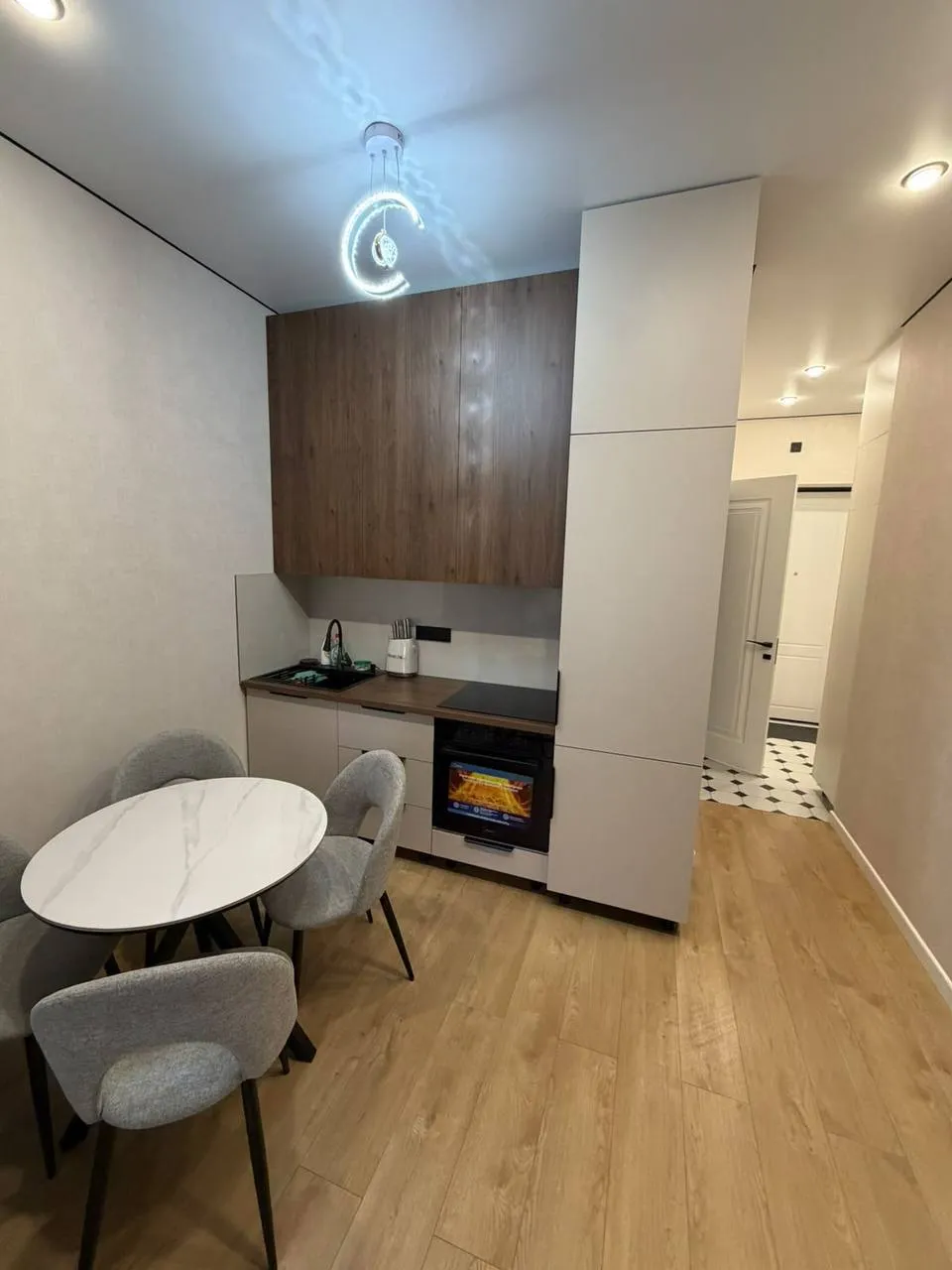 Комната, для девушек, Алматы Арена, 130 000 ₸/чел