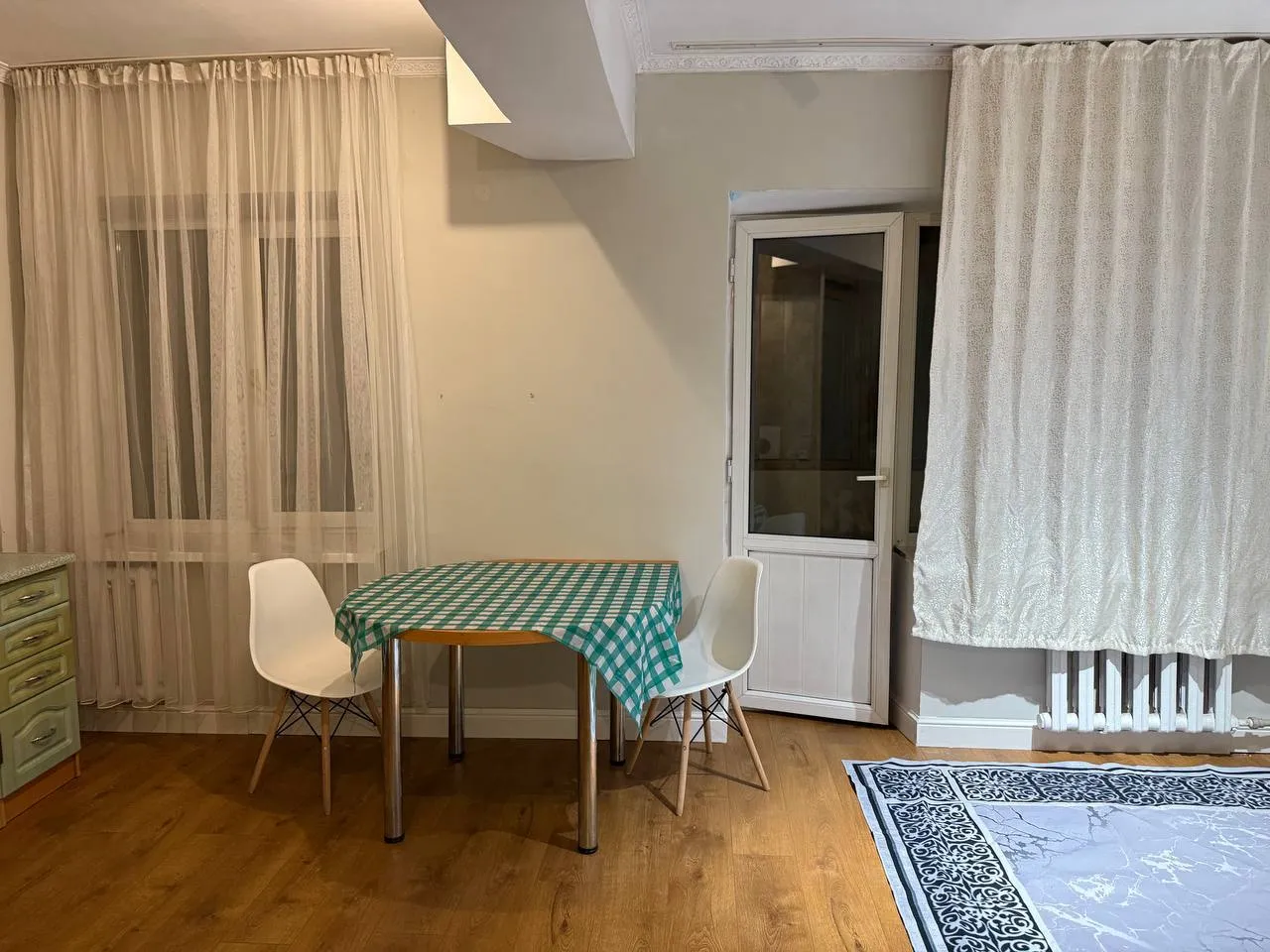 1-комн. квартира, для семьи/пары, Алмалинский, 290 000 ₸