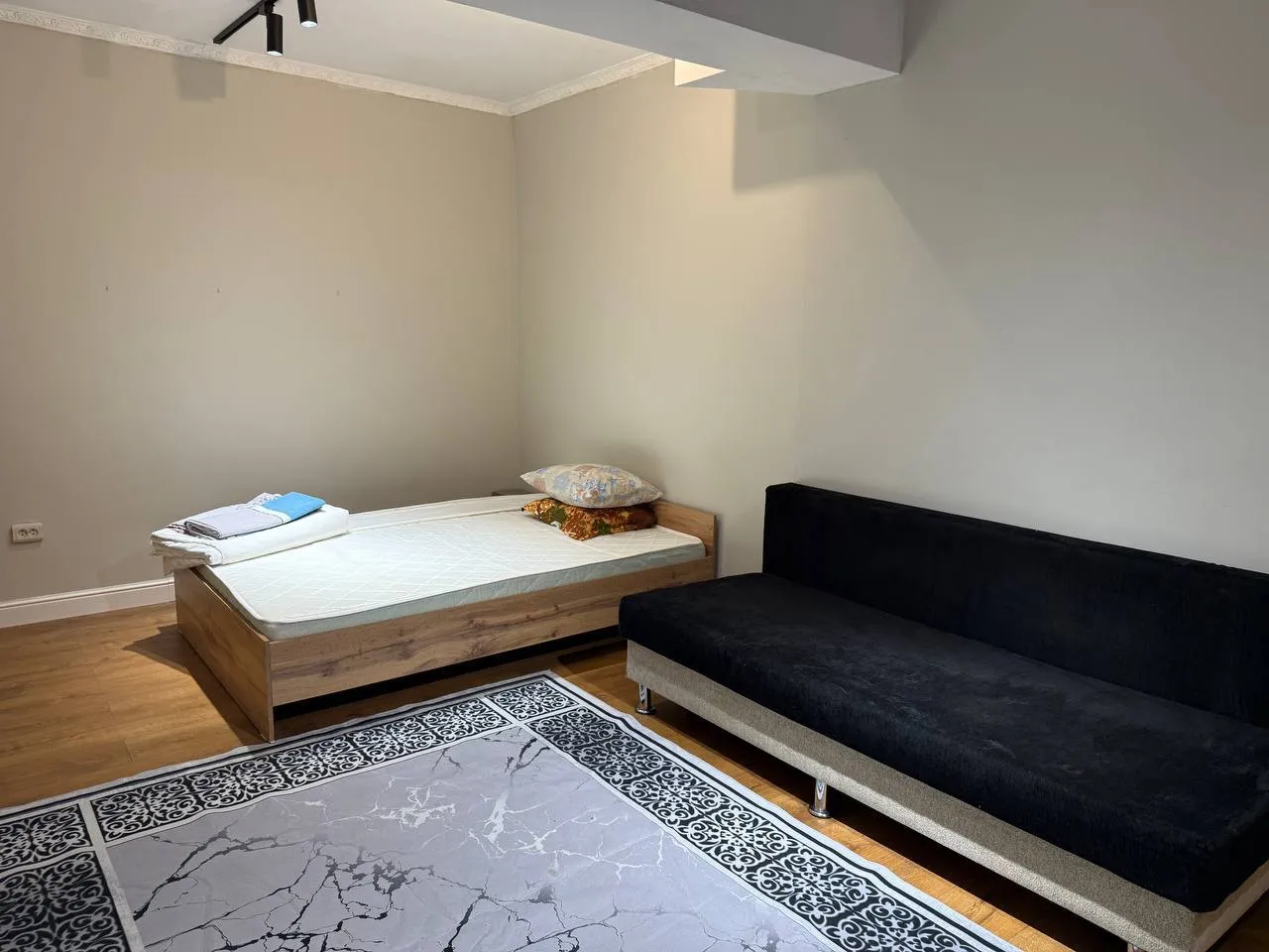 1-комн. квартира, для семьи/пары, Алмалинский, 290 000 ₸
