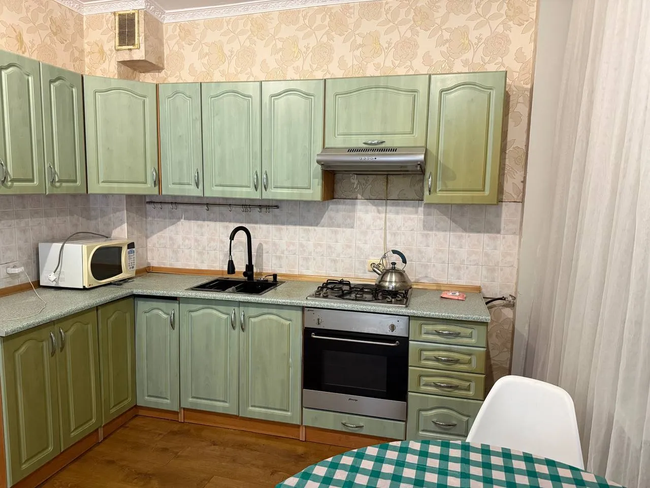 1-комн. квартира, для семьи/пары, Алмалинский, 290 000 ₸