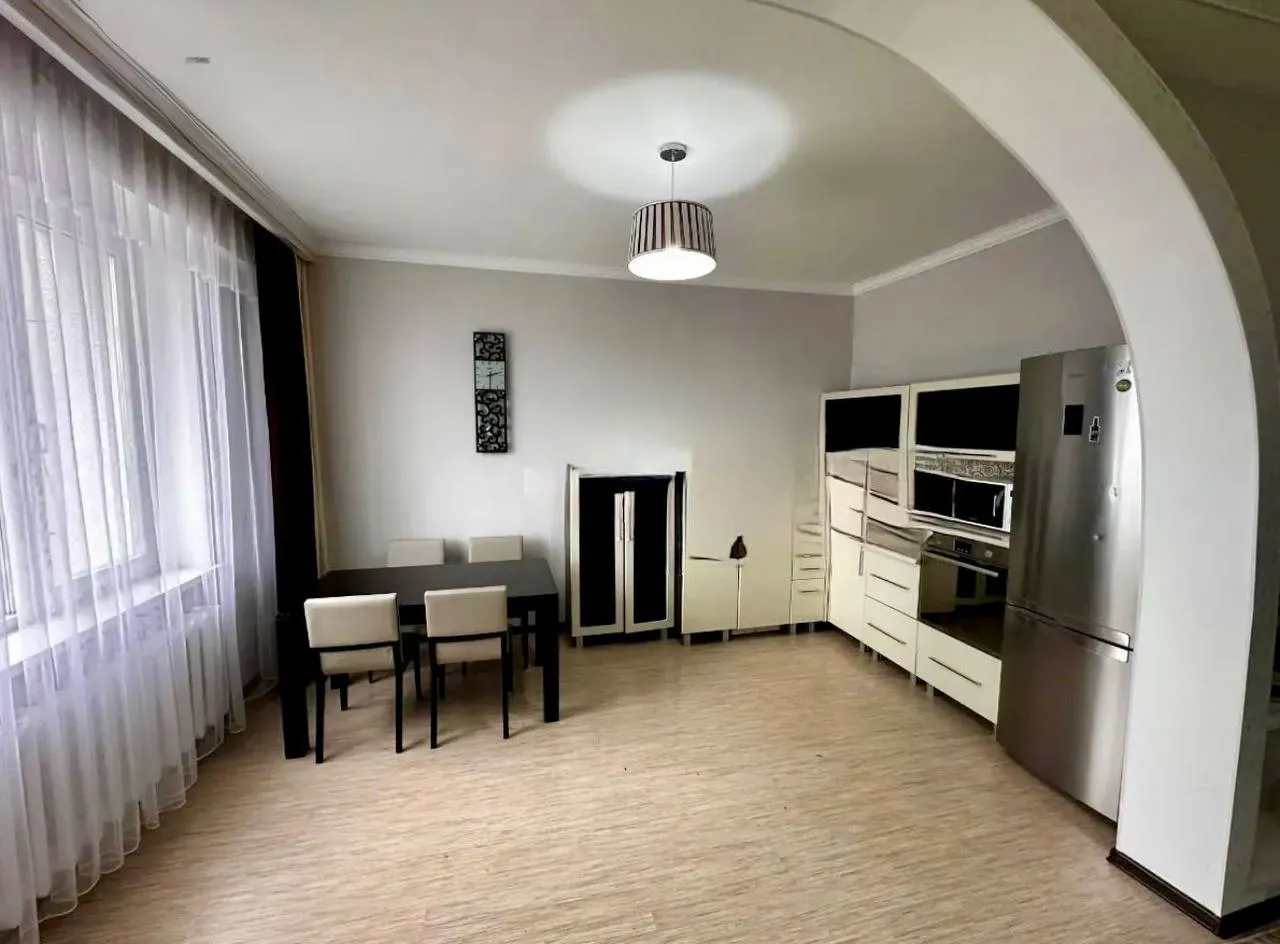 2-комн. квартира, для семьи/пары, Есиль, 350 000 ₸
