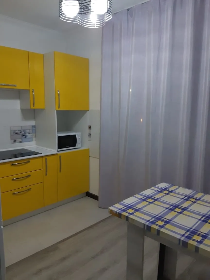 Подселение, для девушек, Байтерекова 43/2, 65 000 ₸/чел